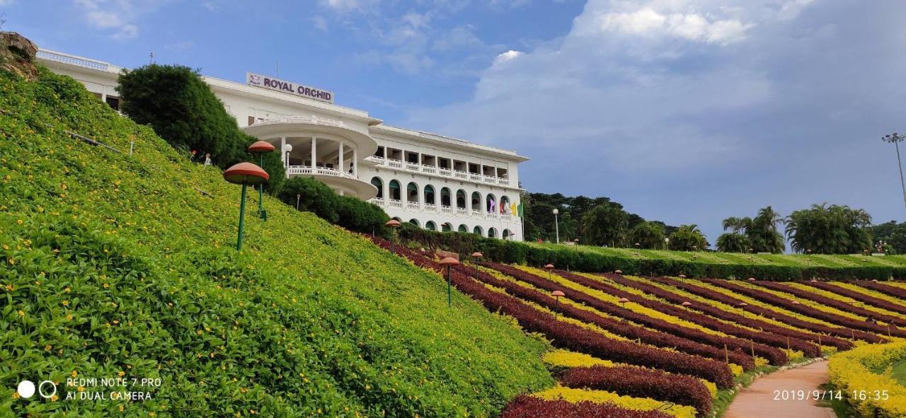 Royal Orchid Brindavan Garden Mysore Belagula Екстер'єр фото
