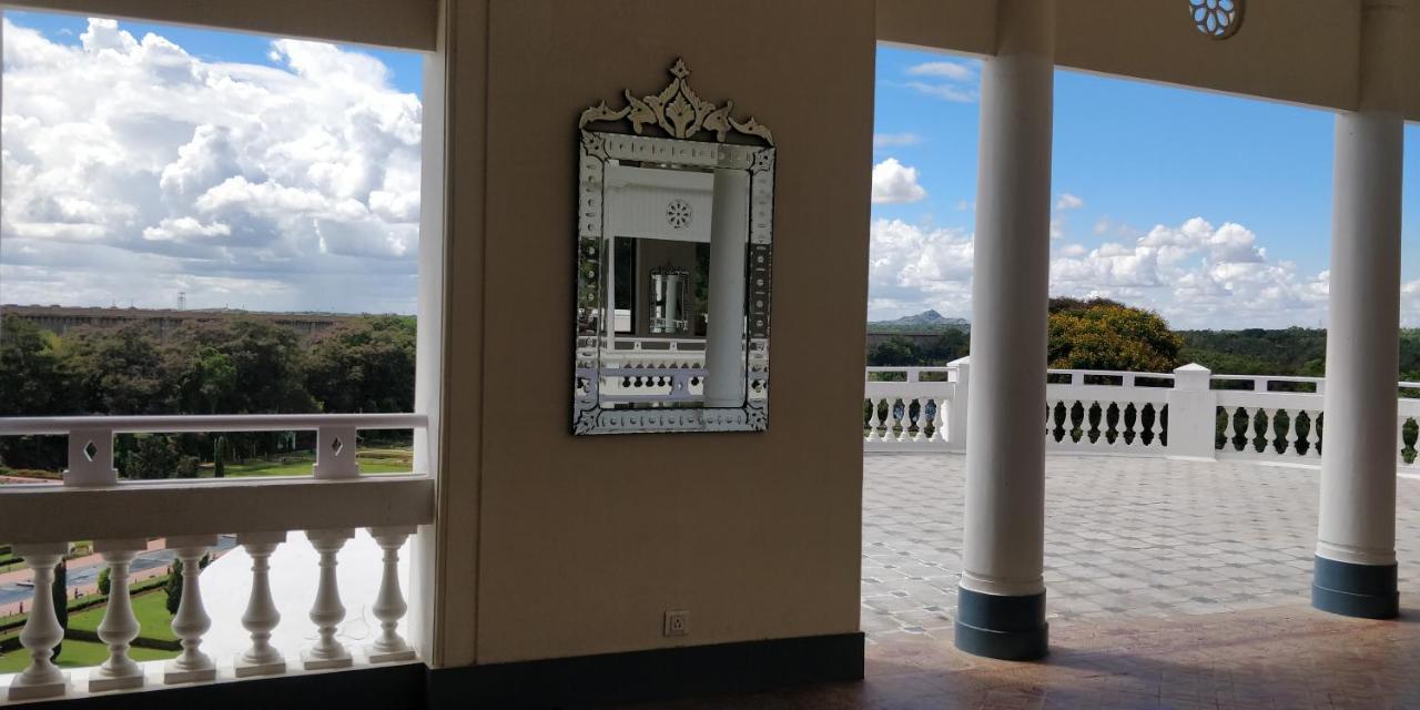 Royal Orchid Brindavan Garden Mysore Belagula Екстер'єр фото