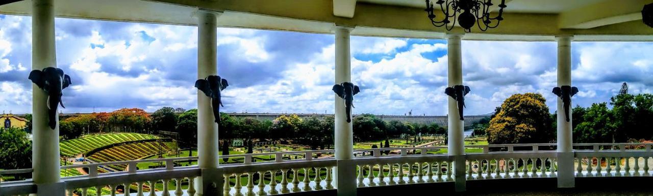 Royal Orchid Brindavan Garden Mysore Belagula Екстер'єр фото